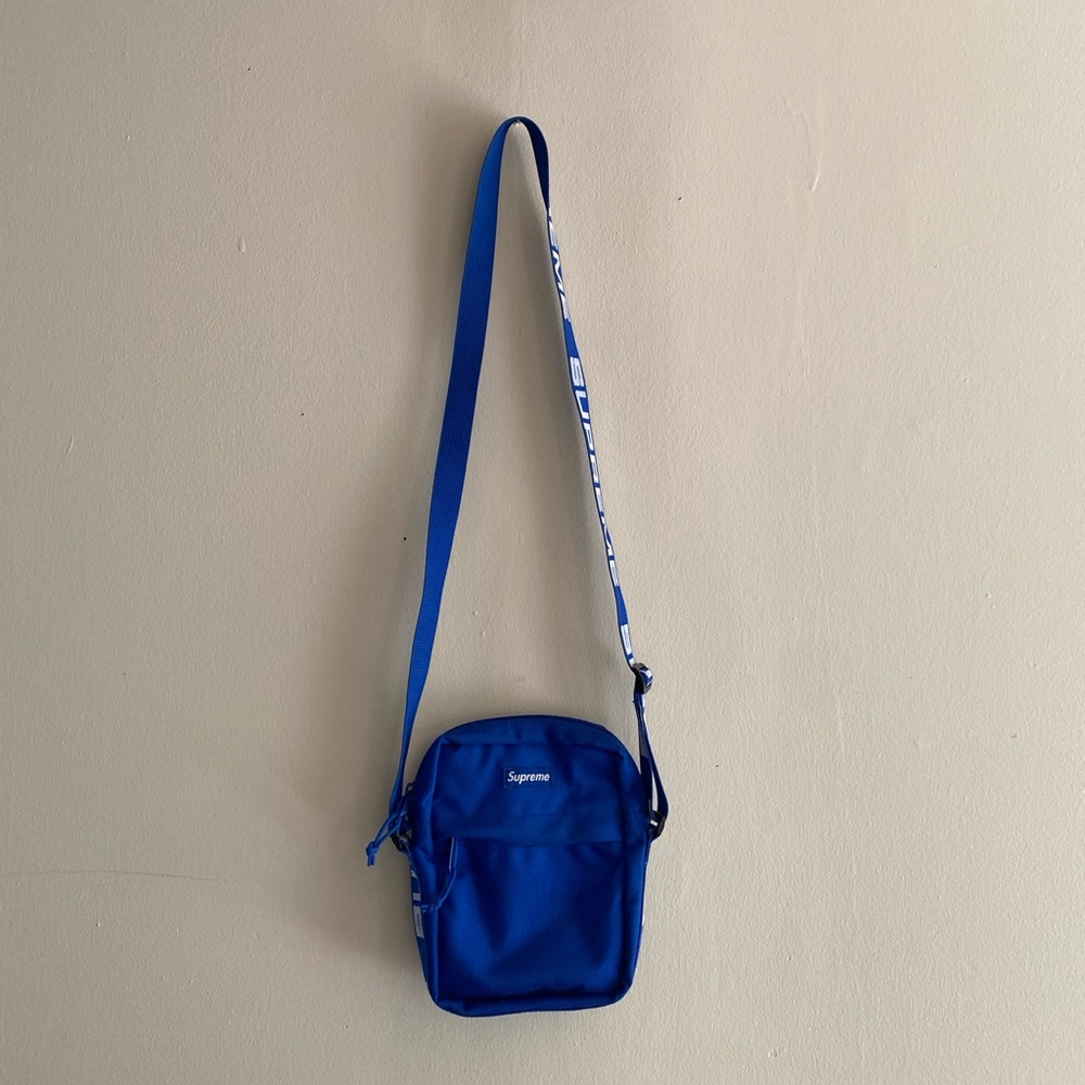 Supreme Shoulder Bag (SS18)
